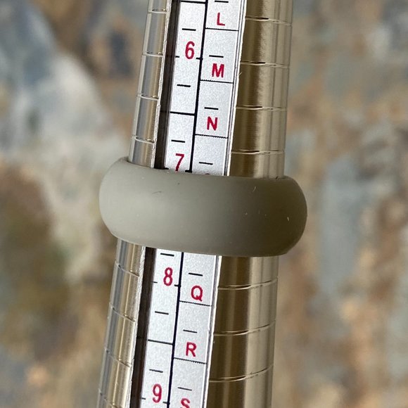 Light Grey Medical Grade Silicone Ring - Picture 3 of 4